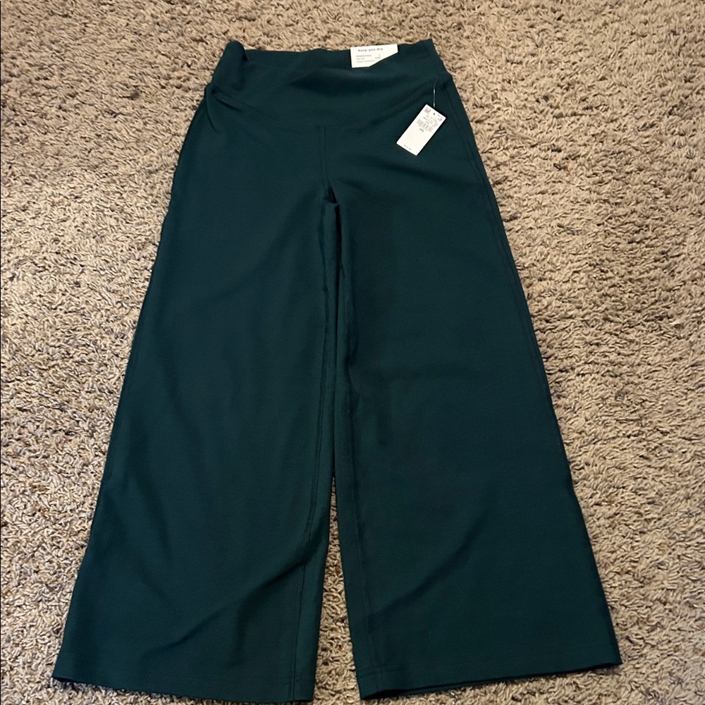 Old Navy Girls Green Power Chill Flare Pants